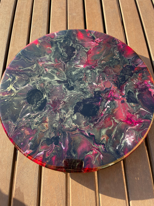 Plato/Bandeja giratorio abstracto en madera y resina