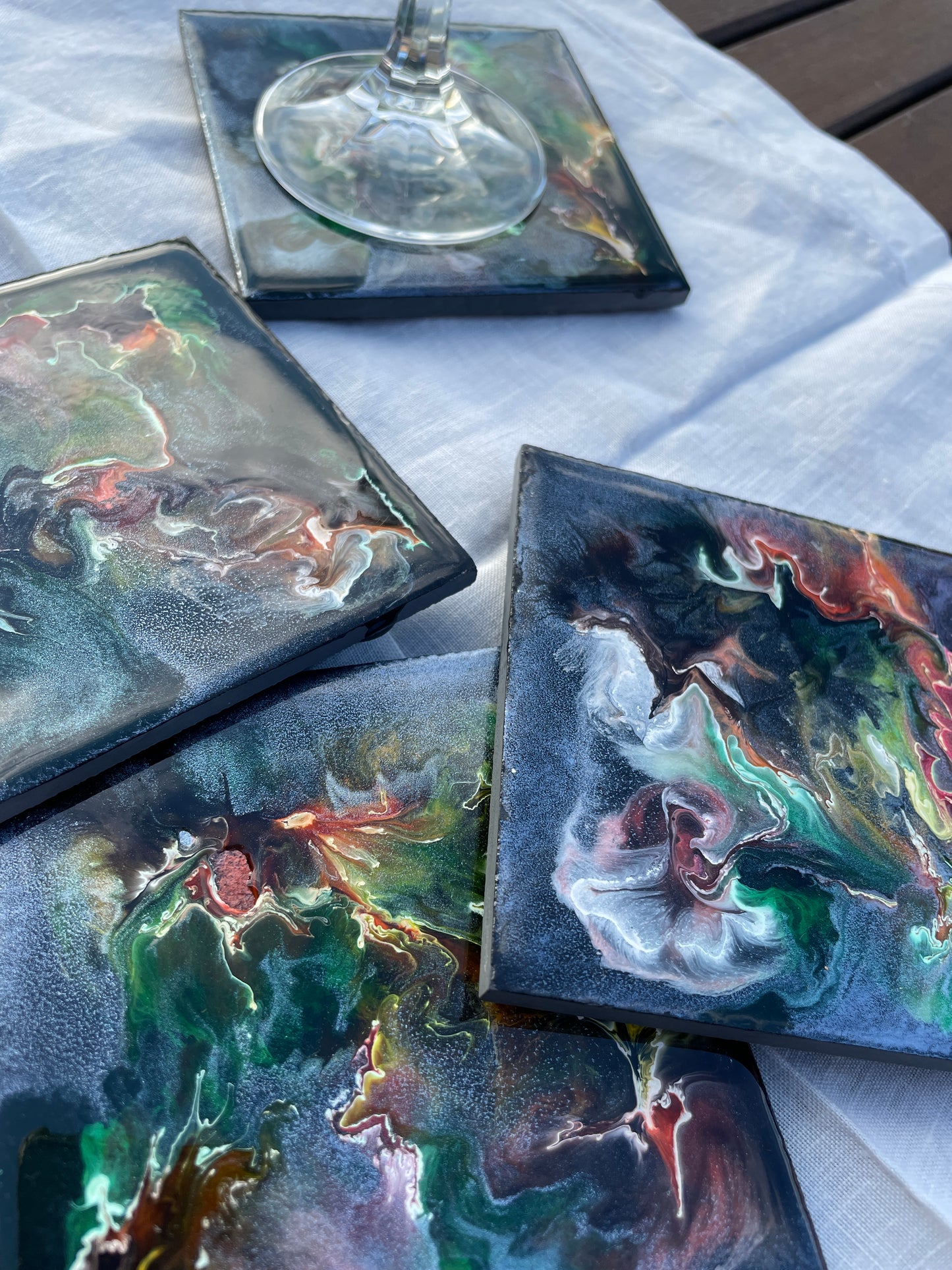 Posavasos cuadrados de pizarra.
