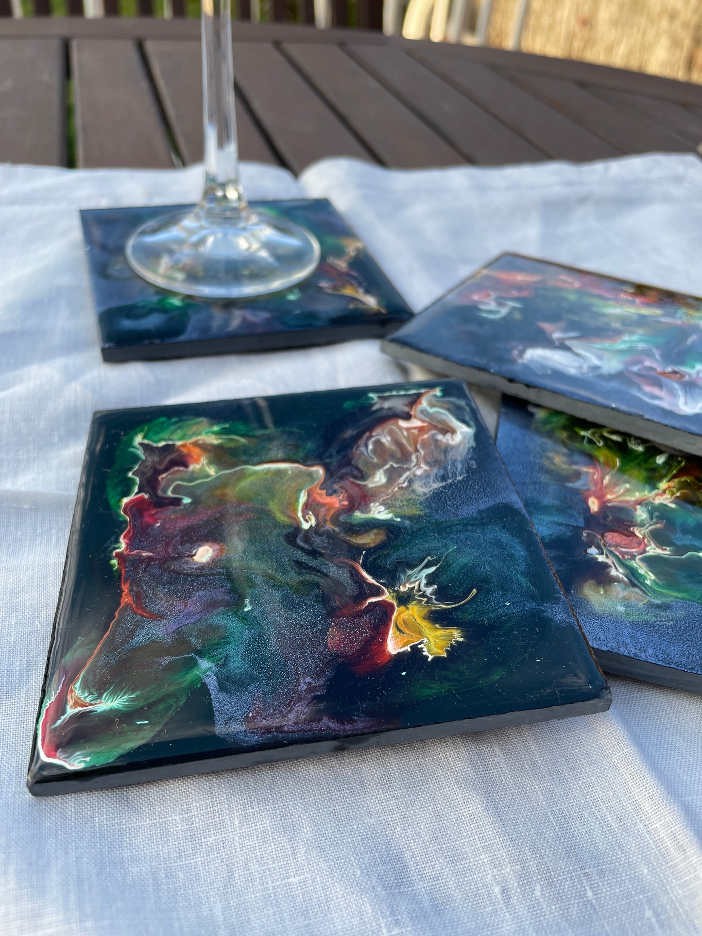 Posavasos cuadrados de pizarra.